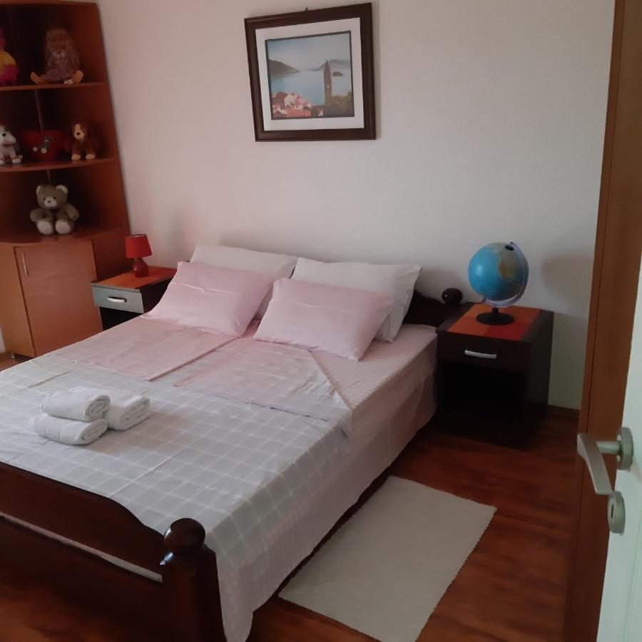 Apartmani Beljkas Tivat Eksteriør billede