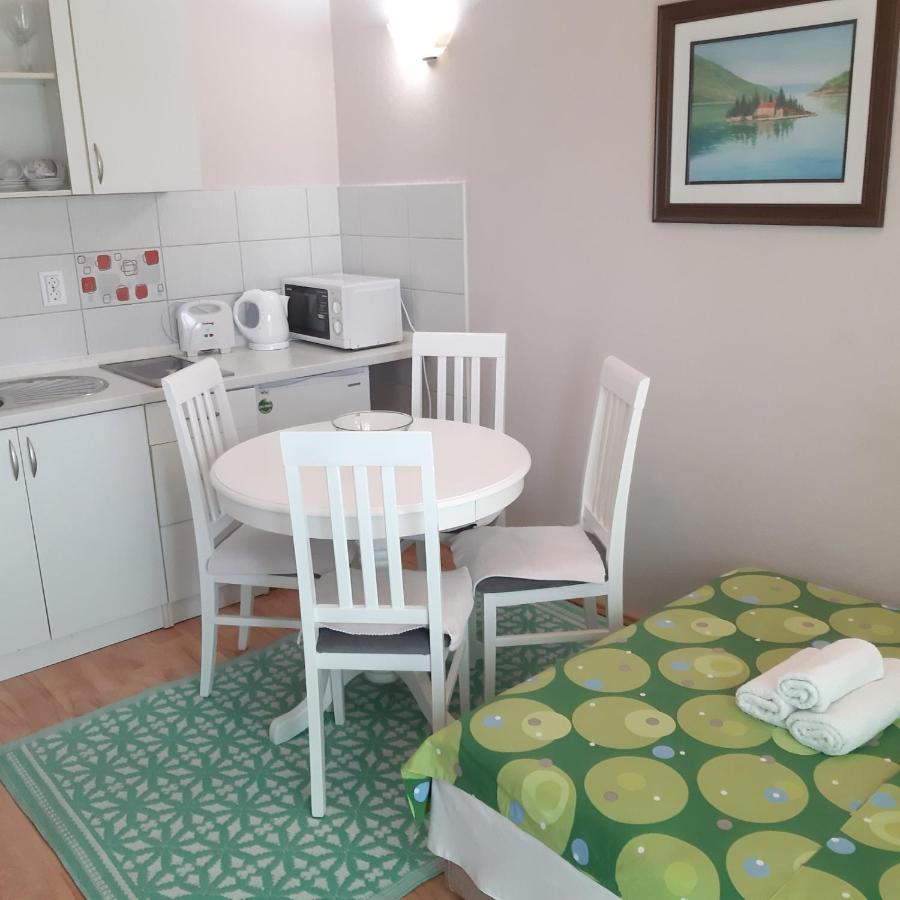 Apartmani Beljkas Tivat Eksteriør billede