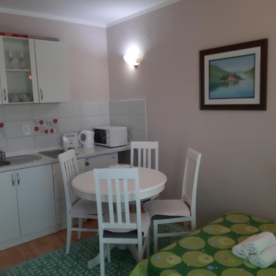 Apartmani Beljkas Tivat Eksteriør billede